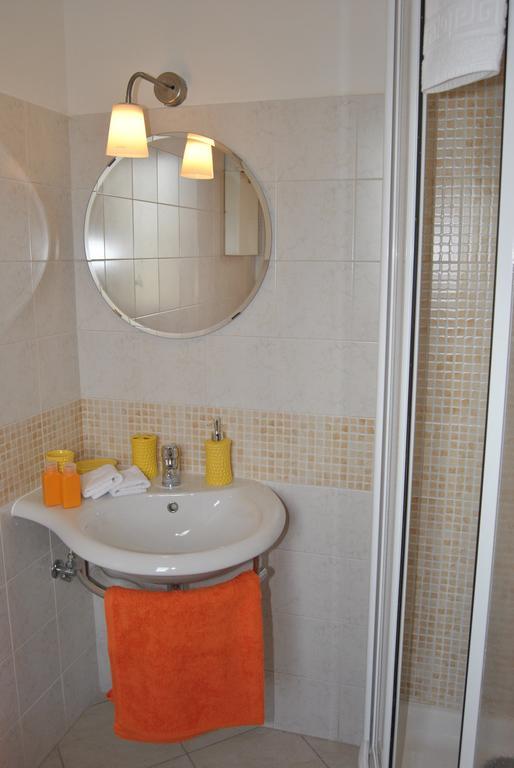 Bed & Breakfast Valeri Артена Екстериор снимка